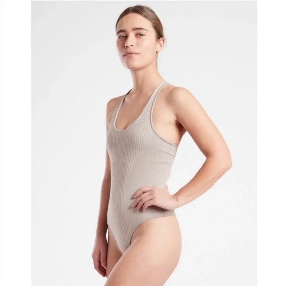 Athleta - Picture 4 of 13